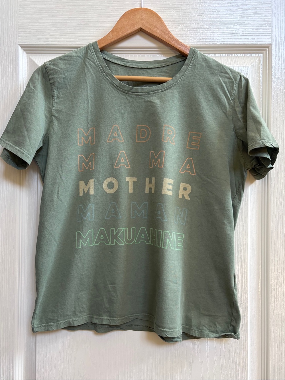 Fighting Eel Women’s Sage Green “Mother” Graphic Scoop Neck Soft Tee, Sz XS